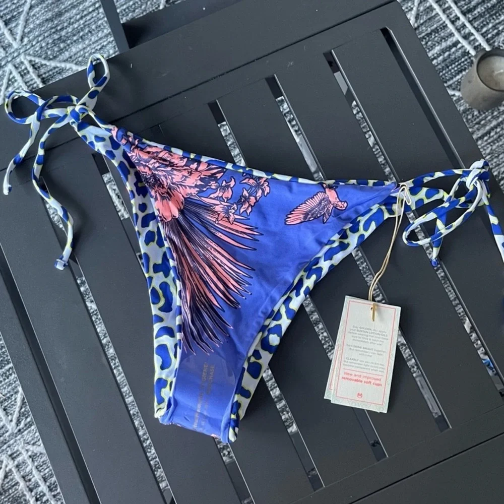 Maaji Side Tie Reversible  Bikini Bottoms. - Picture 7 of 10